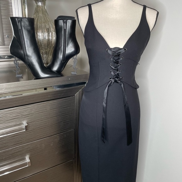 𝅺NWT Cinq A Sept “Demia” Bustier Midi Dress - Picture 3 of 13